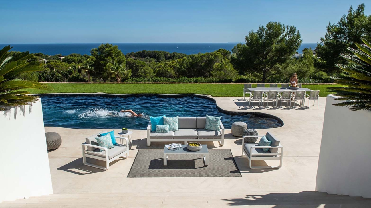 Reno-ulogarnitura-kerti-butor-Jati-Kebon1