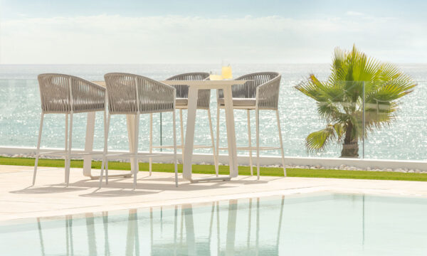 Jati and Kebon Fortuna bárszett