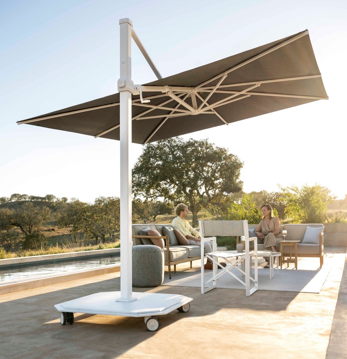 Jardinico Caractere napernyő a teraszon