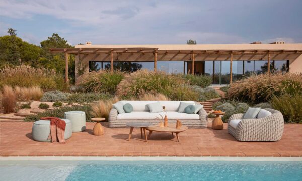 Manutti Kobo luxus ülőgarnitúra mediterrán teraszon