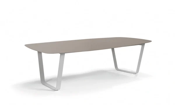 Manutti Air étkezőasztal